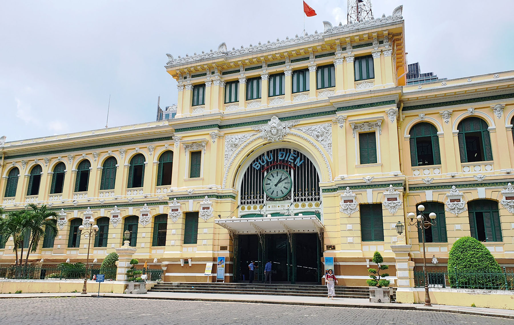 Di sản phong cách kiến trúc Đông Dương giữa lòng Thành phố
