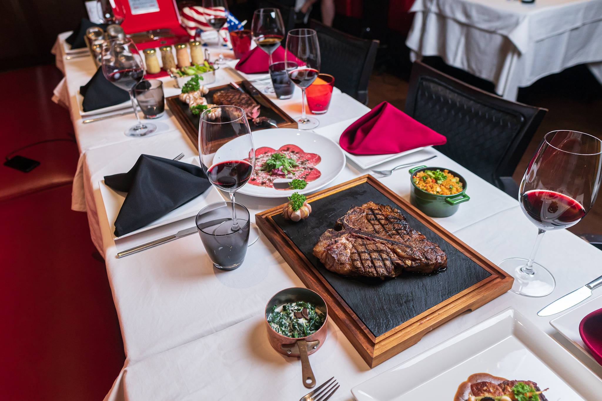 New York Steakhouse Saigon