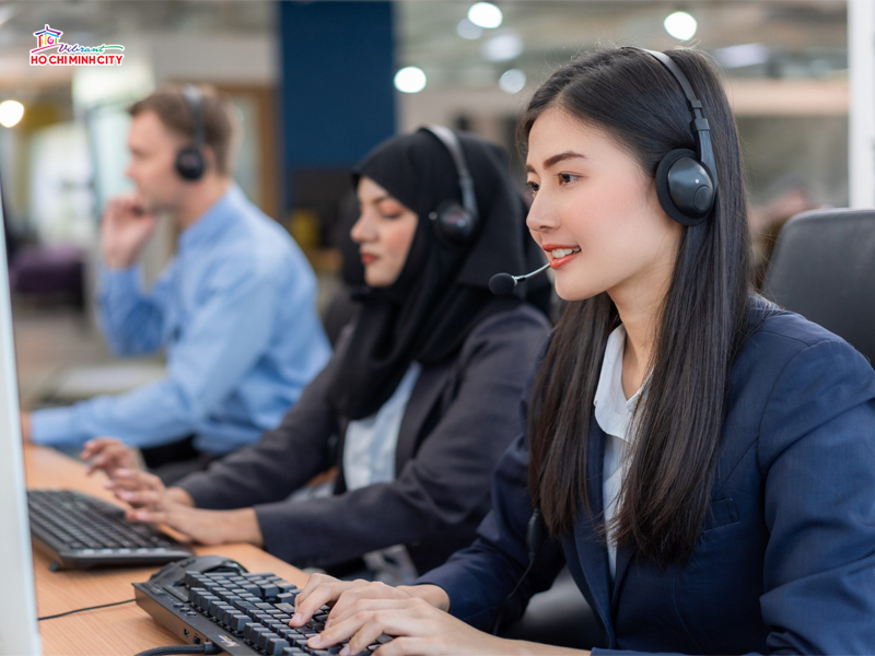 Tư vấn du lịch TP.HCM nhanh chóng với hotline 1022 - 8